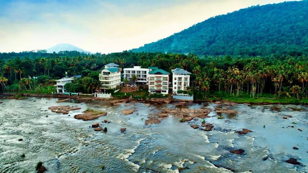 Athirapilly River Resort Athirappilly