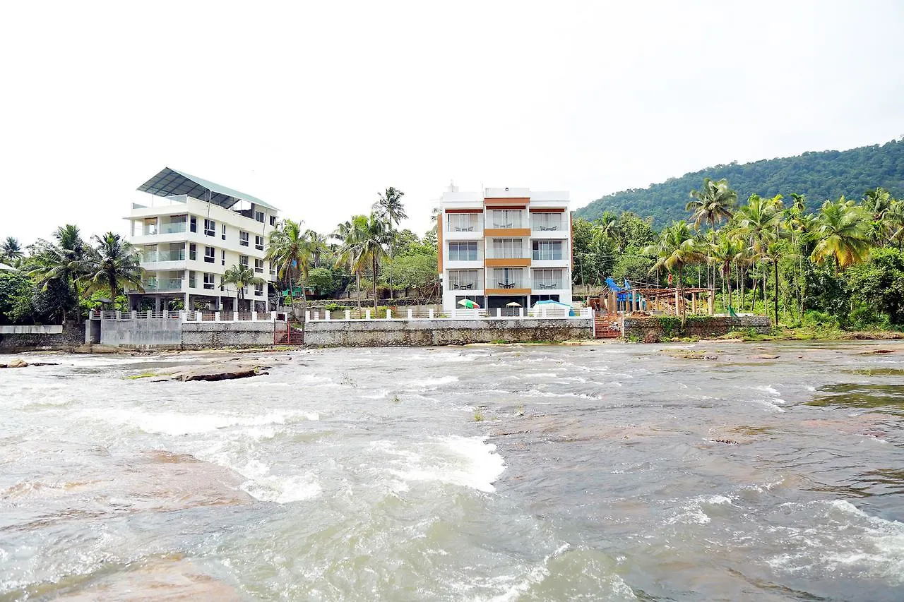 Athirapilly River Resort Athirappilly 3*,  印度