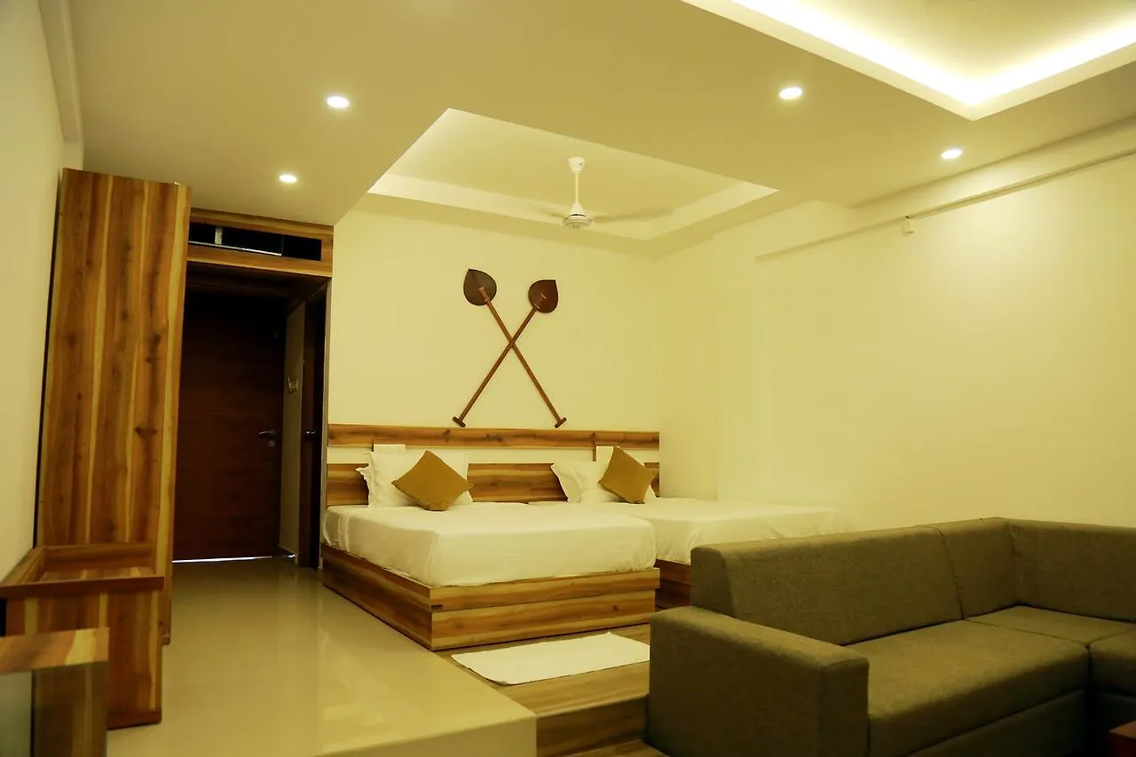 Athirapilly River Resort Athirappilly Ινδία